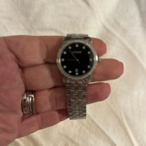 Silver toned Citizen Watch -mint condition; needs new battery.